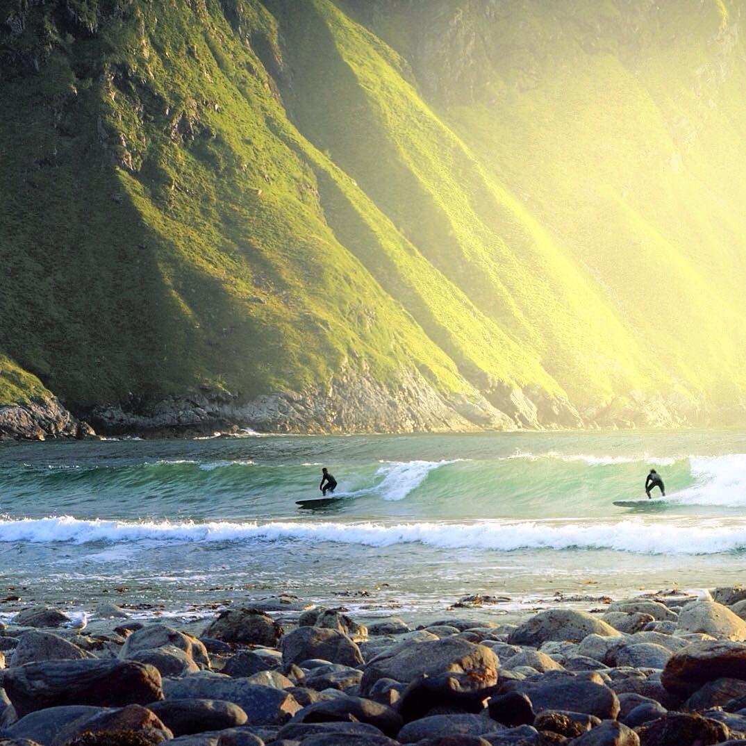 Ervik surfing