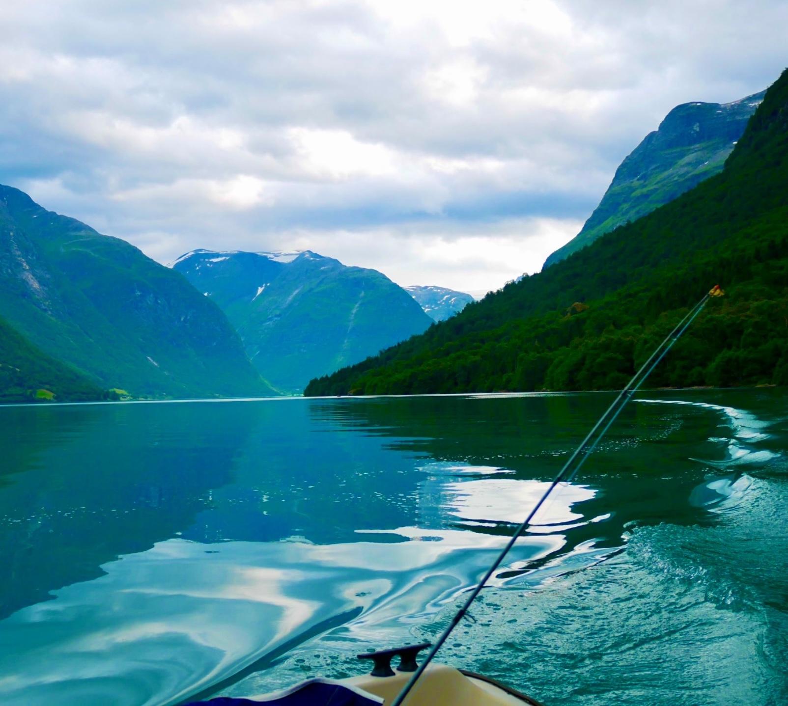 Fiske i Lovatnet - Sandeåsen Feriesenter