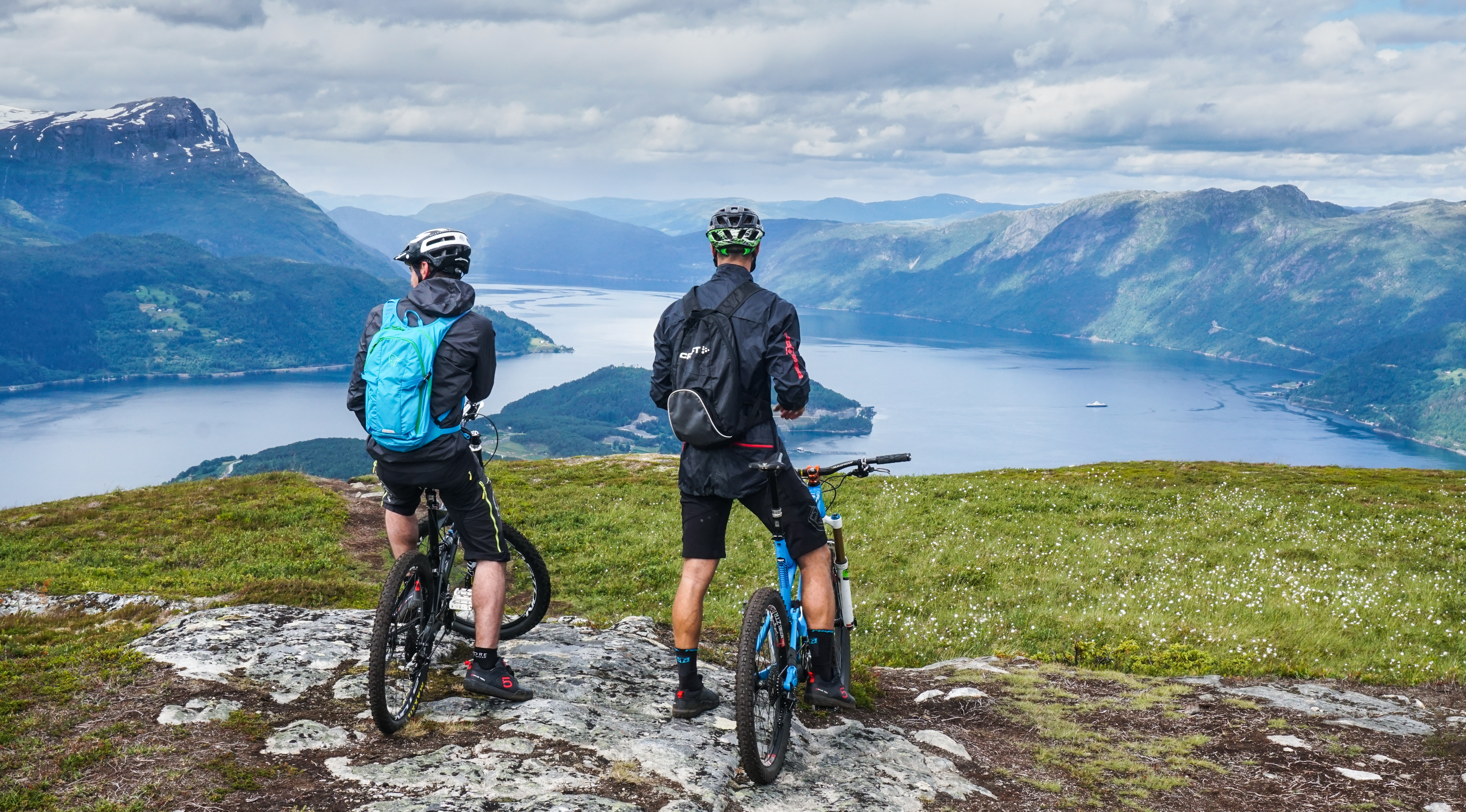 Sykling på Haugsvarden - Jon Terje Tjellaug