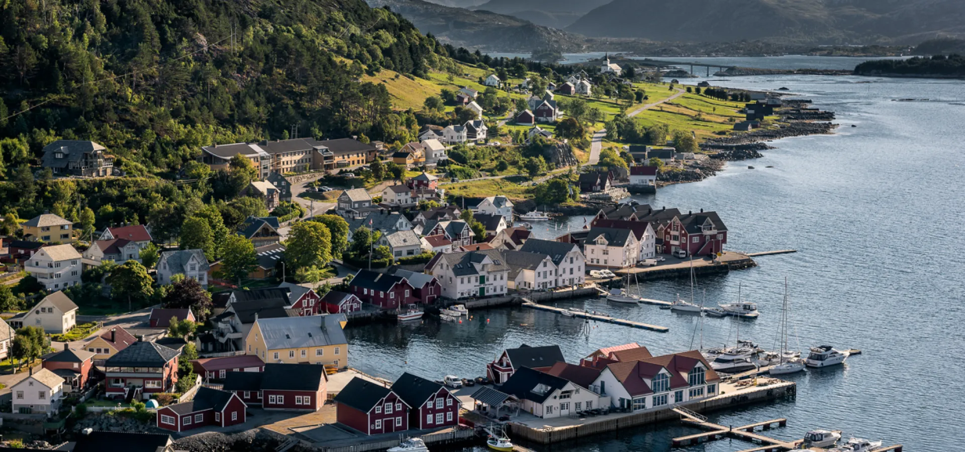 Knutholmen i Kalvåg