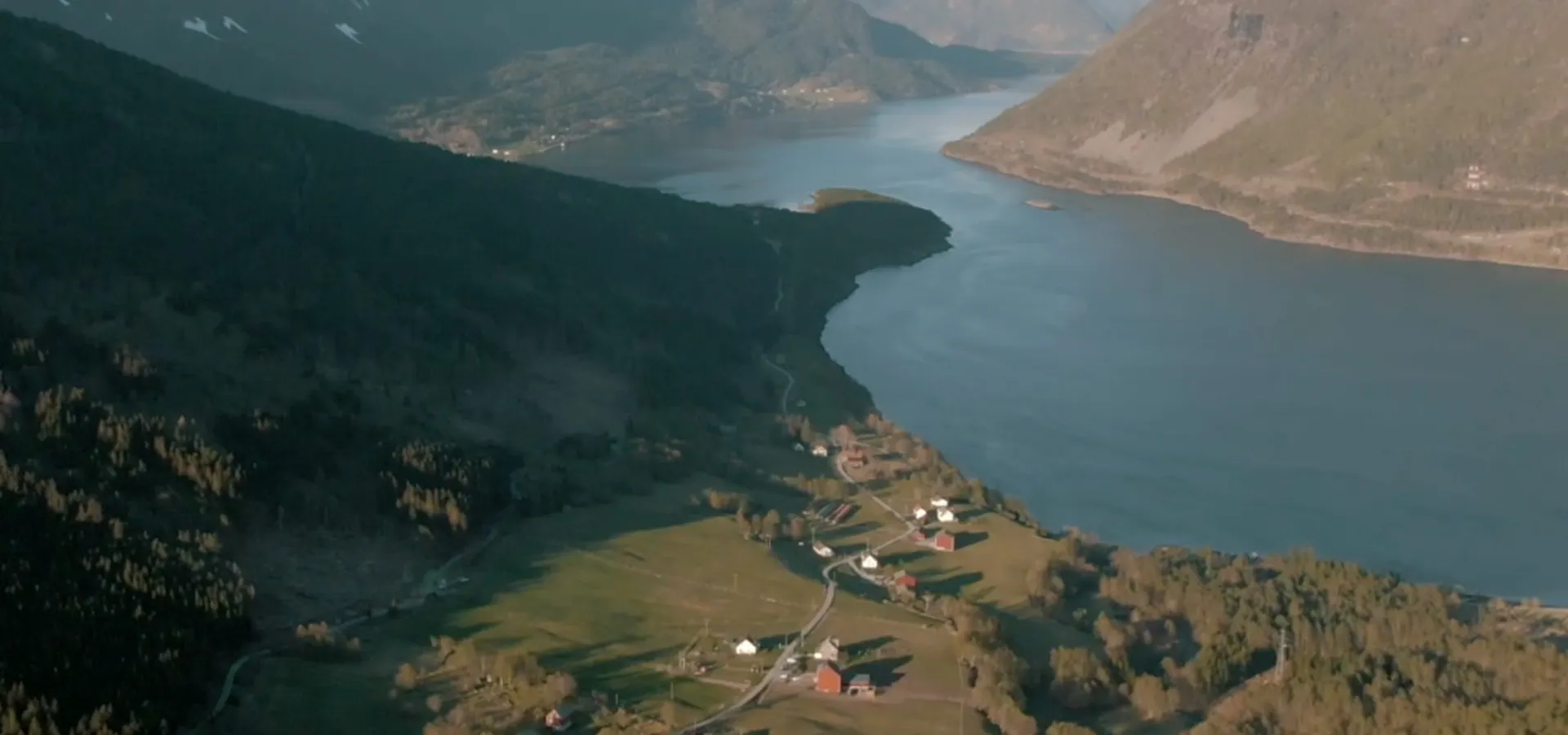 Dronebilete av Ålfoten