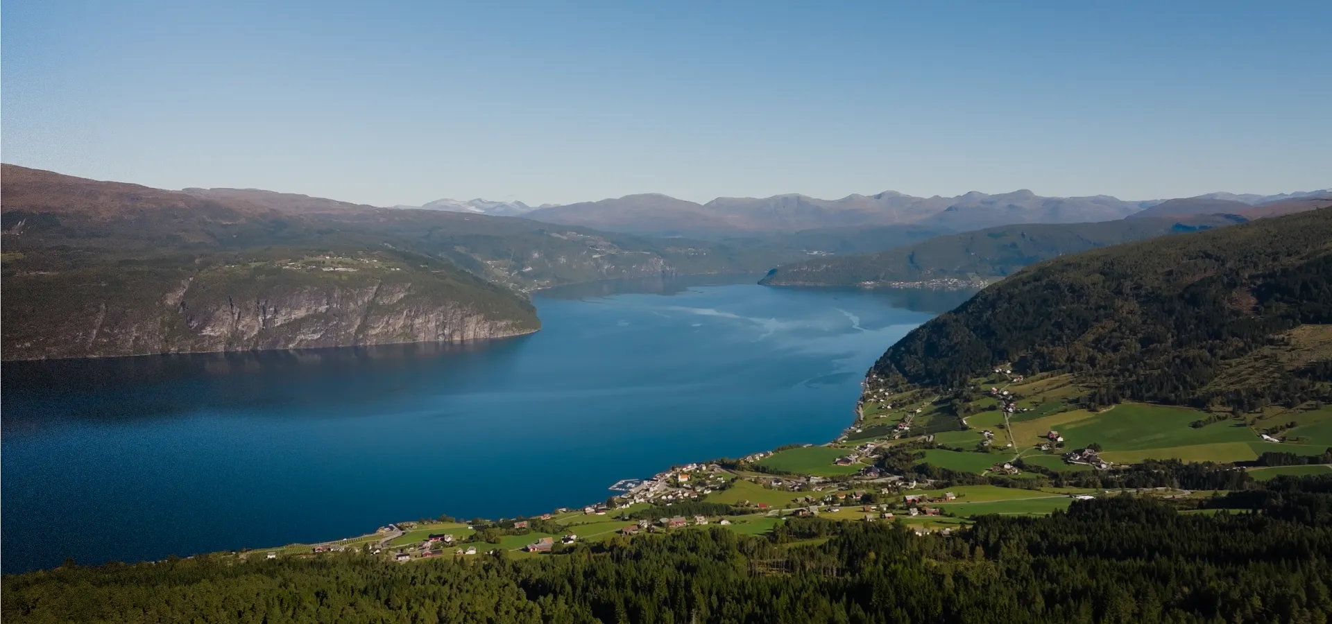 Utvik, dronebilete - Dag Ulvedal