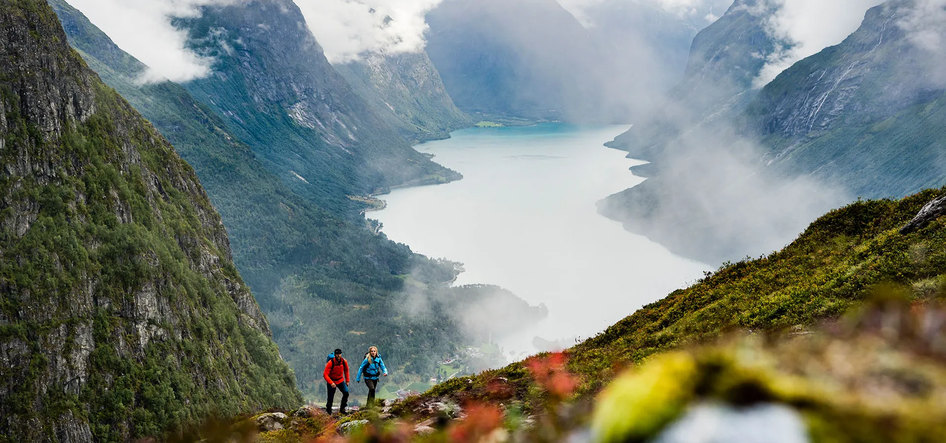 Hiking Hoven