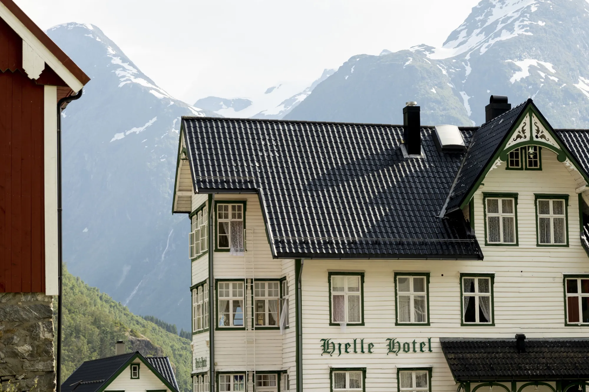Hjelle Hotel