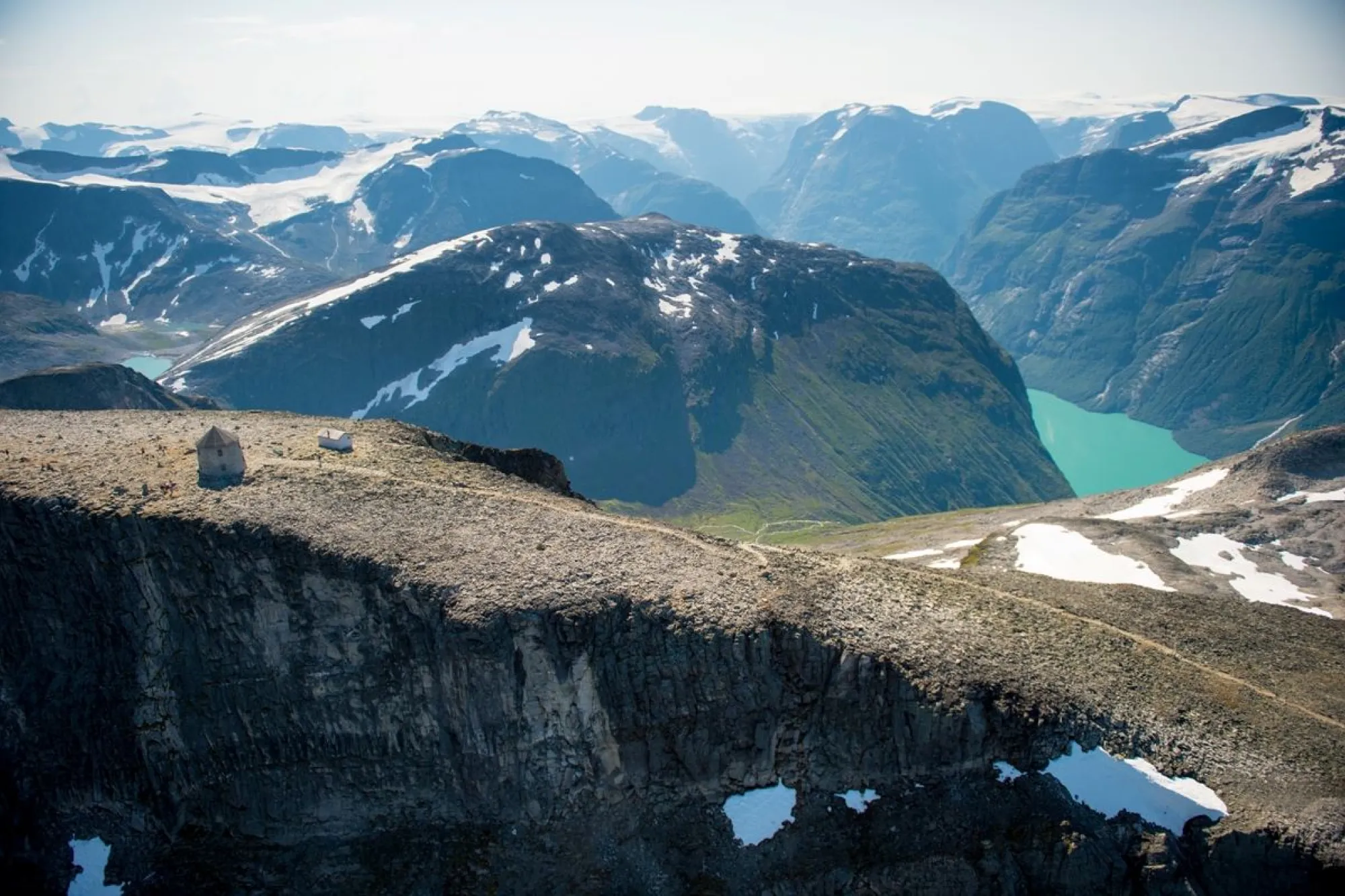 Vandretur til Skåla  