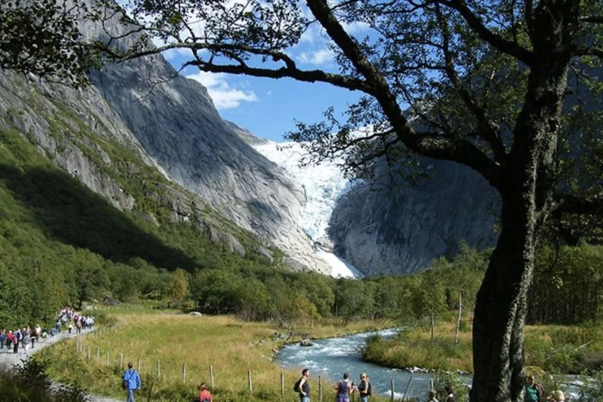 Briksdal Glacier | Fjordguiding 