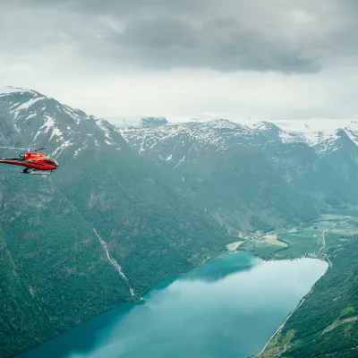 Helikopter Fonnafly Loen